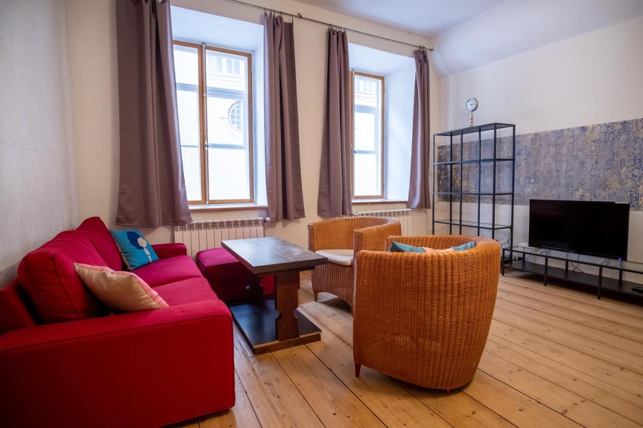 Dream Stay - Historic Old Town Apartment From 1364 Tallinn Eksteriør bilde